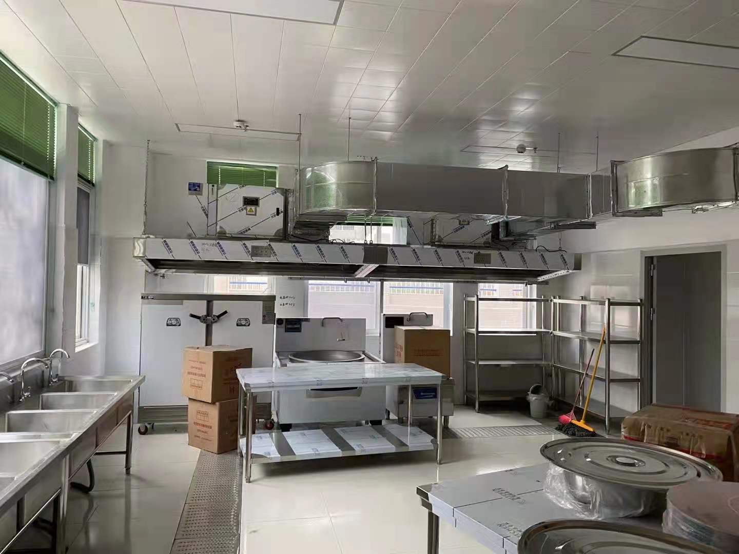学校食堂榴莲视频色版在线观看设备2