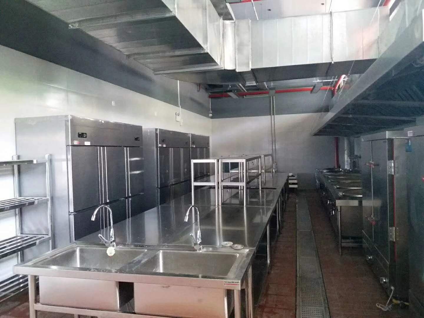 成都食堂榴莲视频色版在线观看设备公司告诉你食堂榴莲视频色版在线观看设备的保养与安装